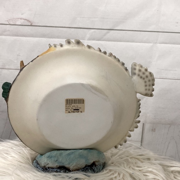Snow Owl Resin Plate & Stand - Picture 7 of 13